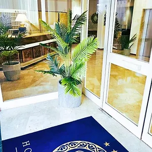 Palace Masoanri's Hotel